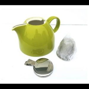 TEAFORTE PUGG TEA POT AND INFUSER